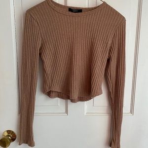 Crop long sleeve top